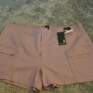 Lee Women's Cargo Shorts in soft mauve size xxl